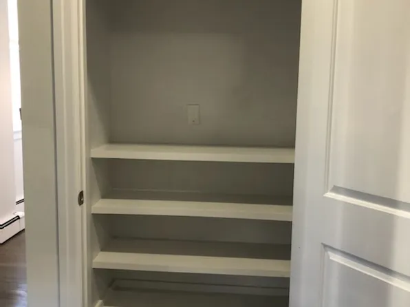 297 4th Street image 10 of 24