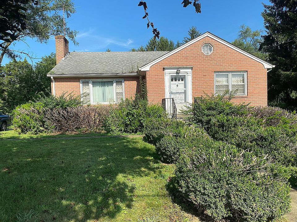2nd image of 4194 Winchester Ave