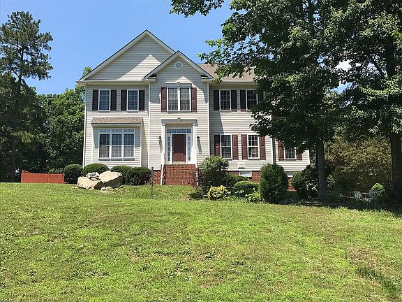 2nd image of 4646 Lynchester Dr
