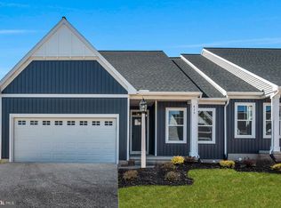 879 Shadowbrooke Dr, Dover, PA 17315