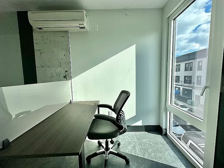 139 Frost St #4D — Photo 42