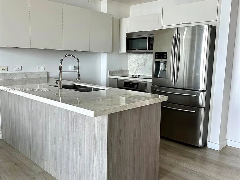 3301 NE 1st Ave #H1811 — Photo 2
