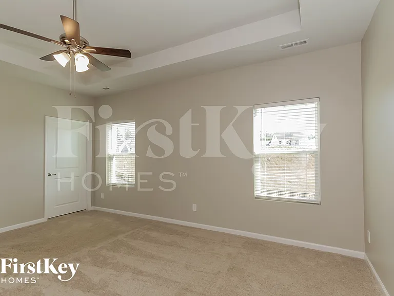 7798 Creek Park Dr — Photo 10