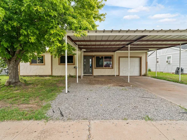 1220 Darby Ave, Pampa, TX 79065