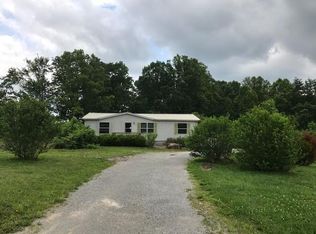 2487 Taylors Chapel Rd, Crossville, TN 38572