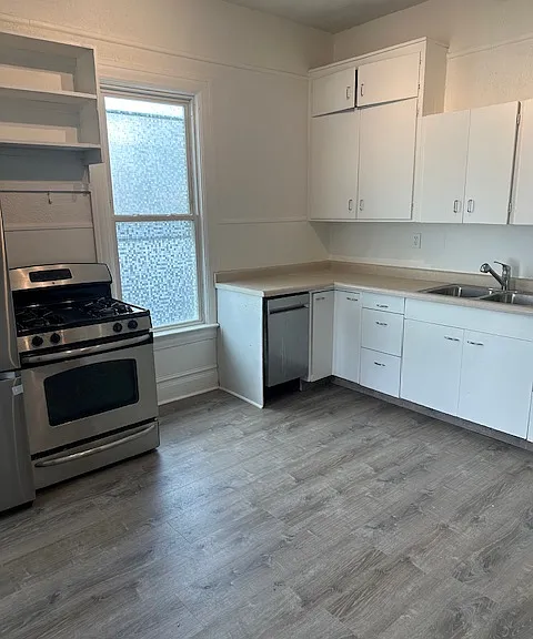 Lots of cabinet space