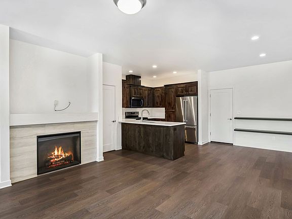 2nd image of 2542 NE Purcell Blvd