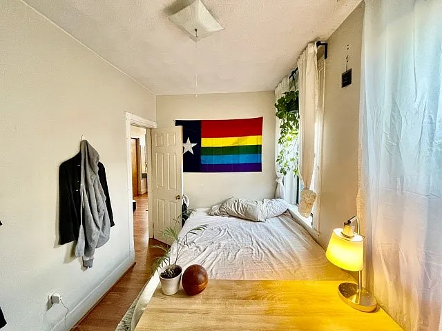 3 bed, 9999 sqft, $3,600 — Photo 4