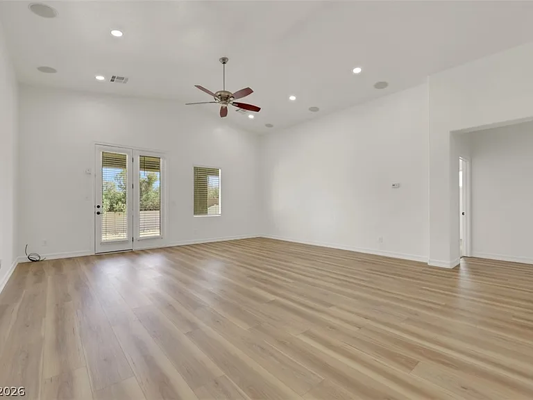 2519 Sparrow Way — Photo 15