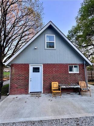 620 W Stone St, Independence, MO 64050