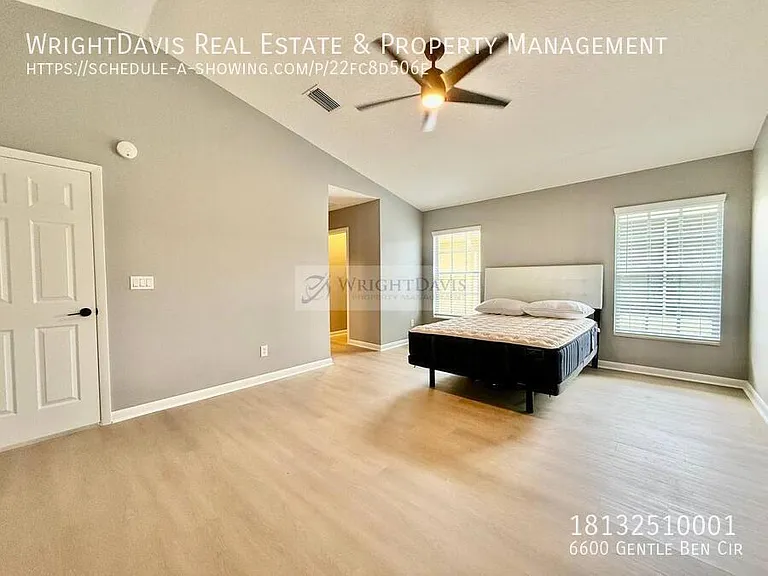 6600 Gentle Ben Cir — Photo 13