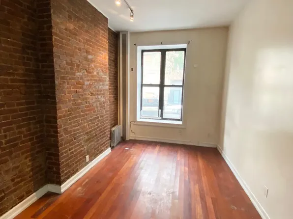 522 West 159th Street image 1 of 4