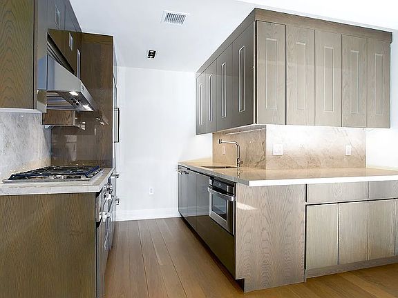 4th image of 21 W 86th St #7FG