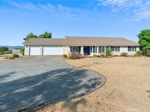 30030 Mac Tan Rd, Valley Center, CA 92082