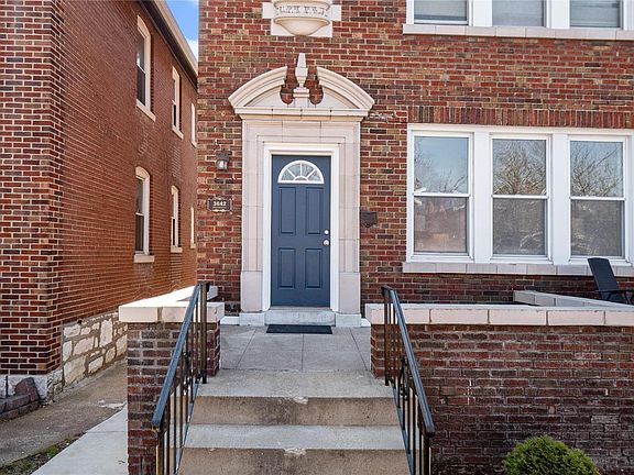 3rd image of 3642 Wilmington Ave