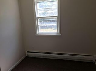 662 Oak Glen Rd, Howell, NJ 07731