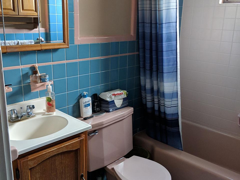 1st image of 40 Prescott Ave #40