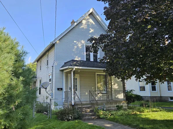 616 Julien St, Belvidere, IL 61008