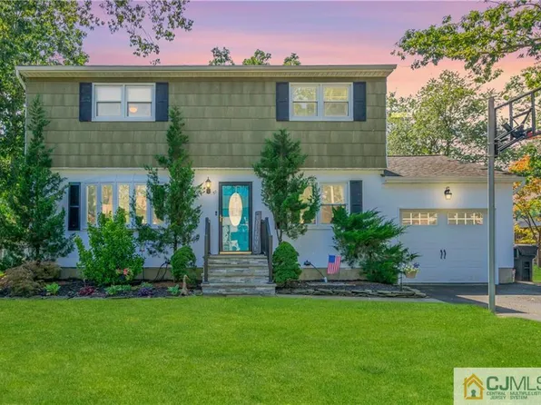 57 Madison Ave, Old Bridge, NJ 08857
