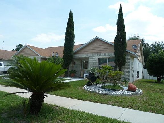 3rd image of 11629 Darlington Dr