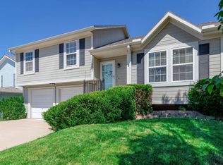 11327 N Wyandotte St, Kansas City, MO 64155