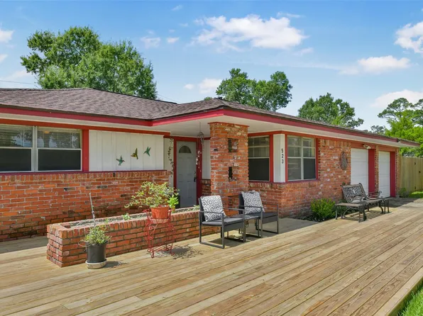 523 Oakdale Ave, Shoreacres, TX 77571