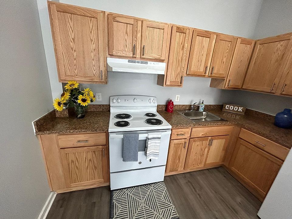 1st image of 206 E Ayre St APT 13
