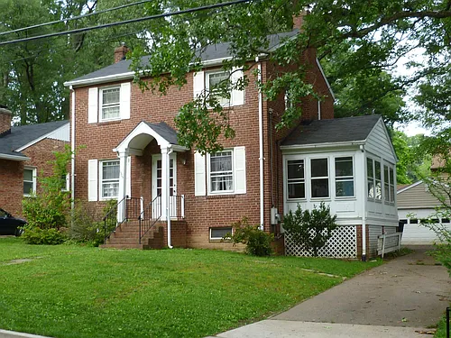 1605 N Stafford St Photo 1