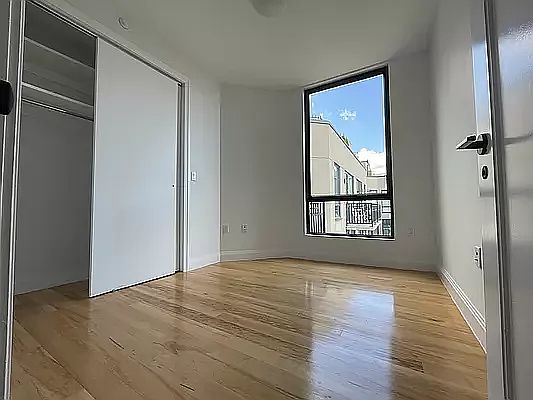 3rd image of 564 Saint Johns Pl APT 710