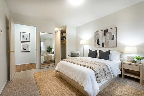 Floor plan 212