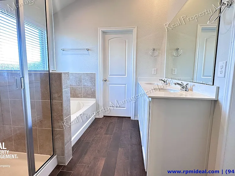 3977 Winding Hollow Dr — Photo 14
