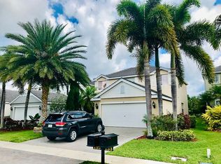 135 Berenger Walk, Royal Palm Beach, FL 33414