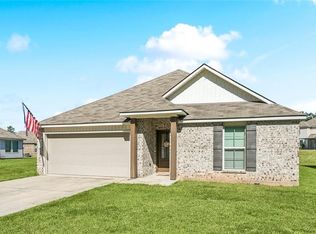 19448 Providence Ridge Blvd, Hammond, LA 70403