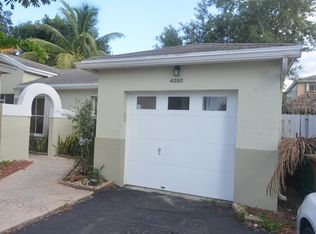 4250 SW 72nd Way, Davie, FL 33314