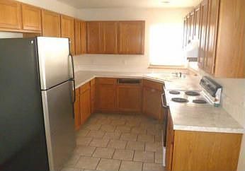 5th image of 213 N 46th Ave