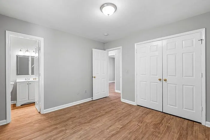 1811 Cody Ave — Photo 18