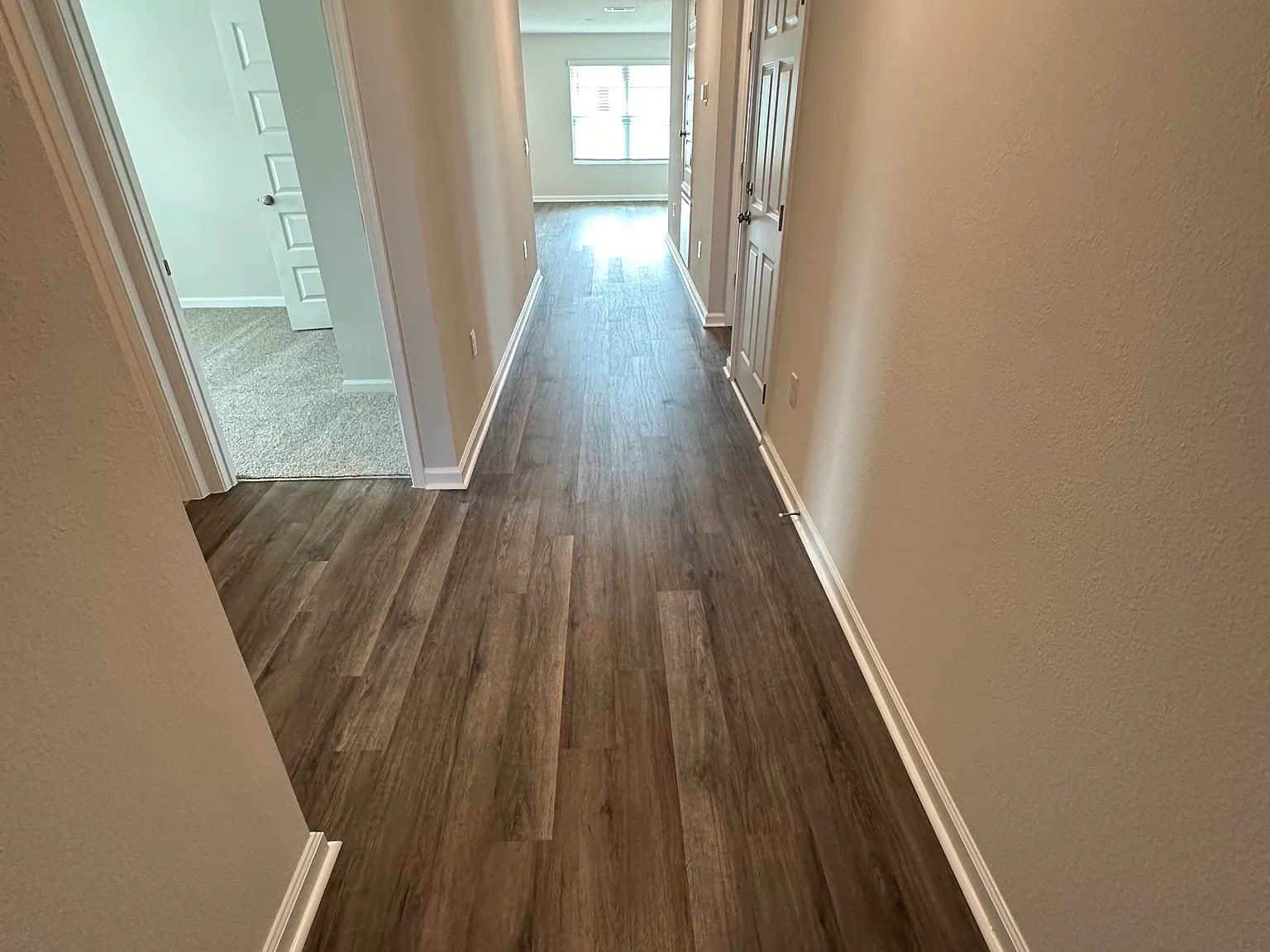 4 bed, 1387 sqft, $2,000 — Photo 3