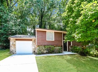 5237 Martins Crossing Rd, Stone Mountain, GA 30088