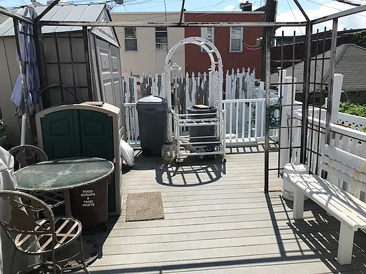 Sold by Ben Bay Realty Co | media 11