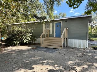 66 SE 467th St, Old Town, FL 32680