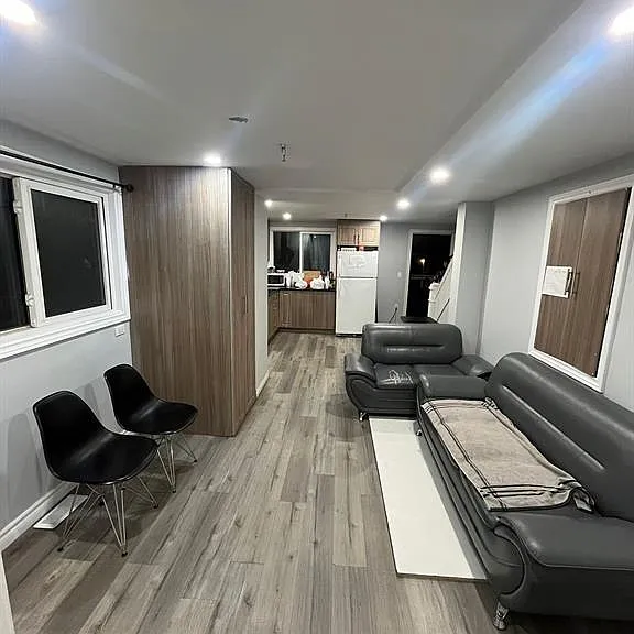 690 Campbell Ave — Photo 6