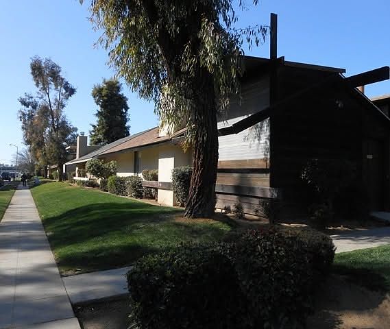 1st image of 382 E El Paso Ave Unit 102