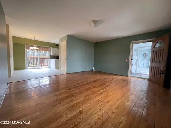 63 Galewood Drive #C, Matawan, NJ 07747