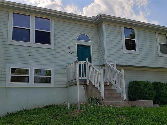 2nd image of 424 N Saville Ct