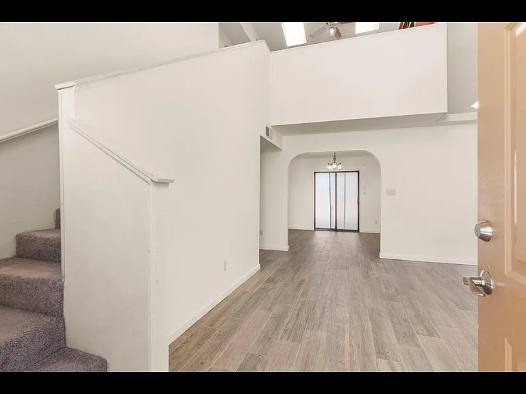 4715 Kachina St NW — Photo 2