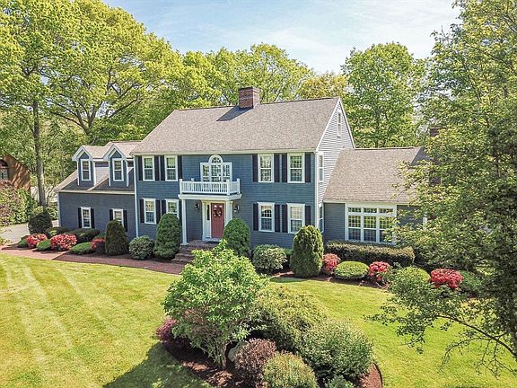 2nd image of 55 Aspen Dr