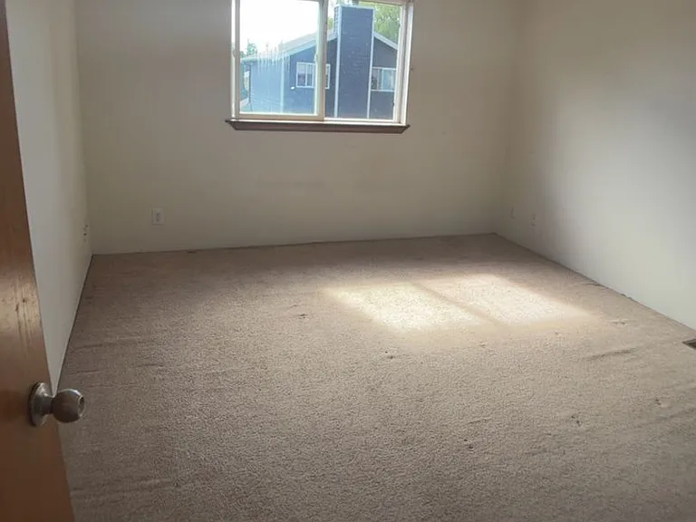 2720 Saint Paul St #2722 — Photo 3
