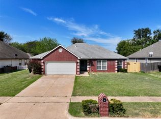 5400 S Maple Pl, Broken Arrow, OK 74011