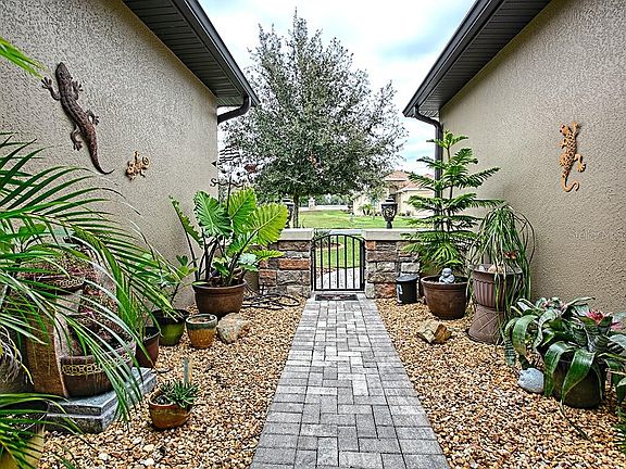 3rd image of 8072 Bridgeport Bay Cir