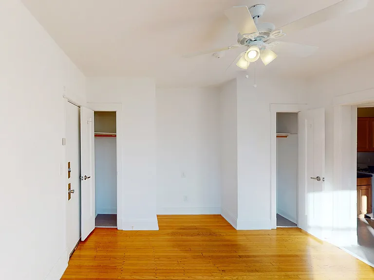 Dining/Living room
